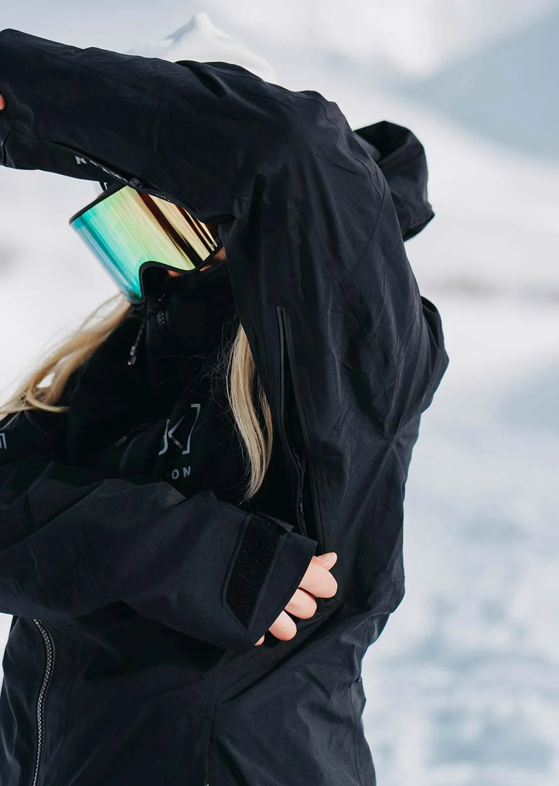 Burton AK Women's GORE-TEX 2L Upshift Jacket