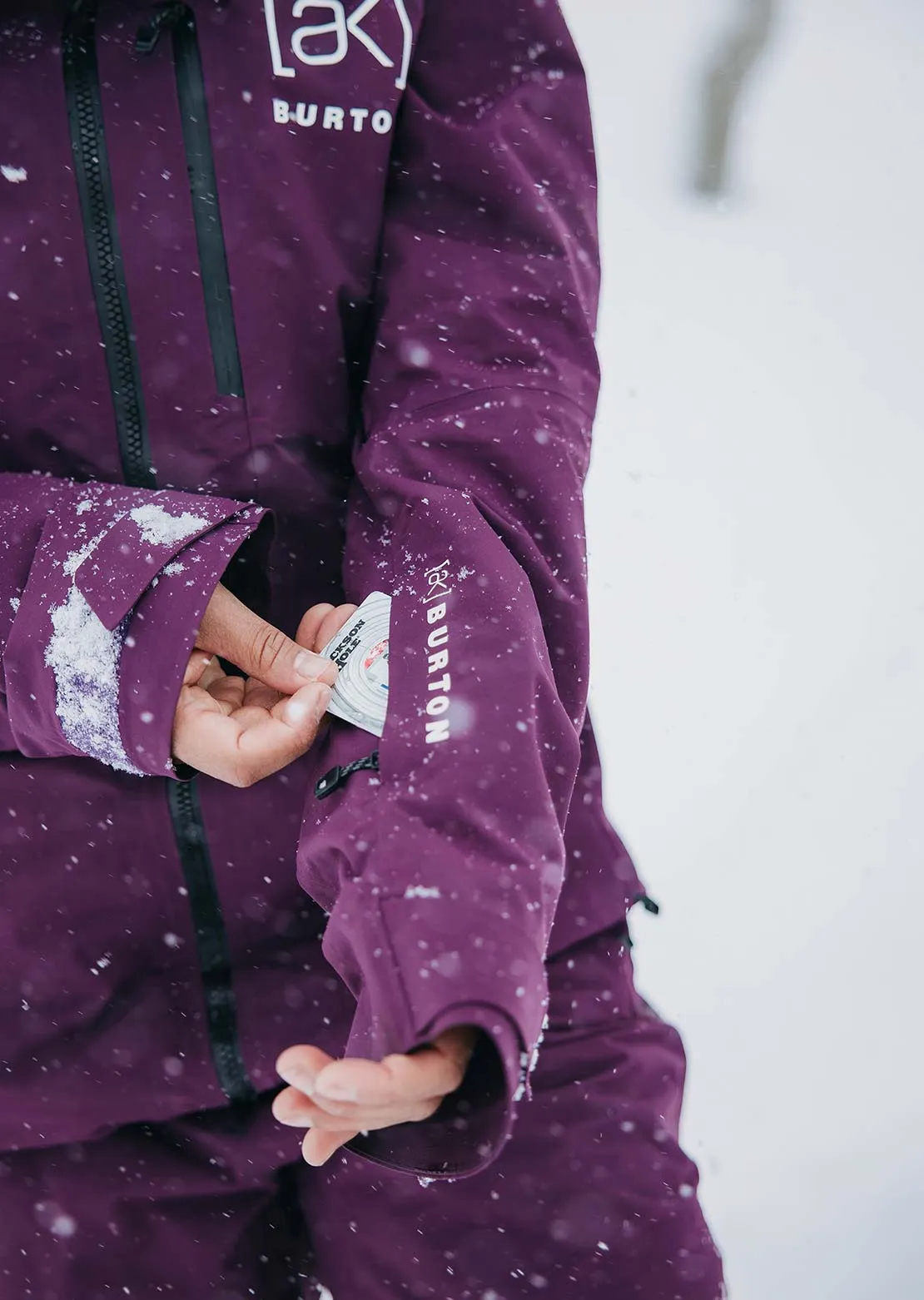Burton AK Women's GORE-TEX 2L Upshift Jacket