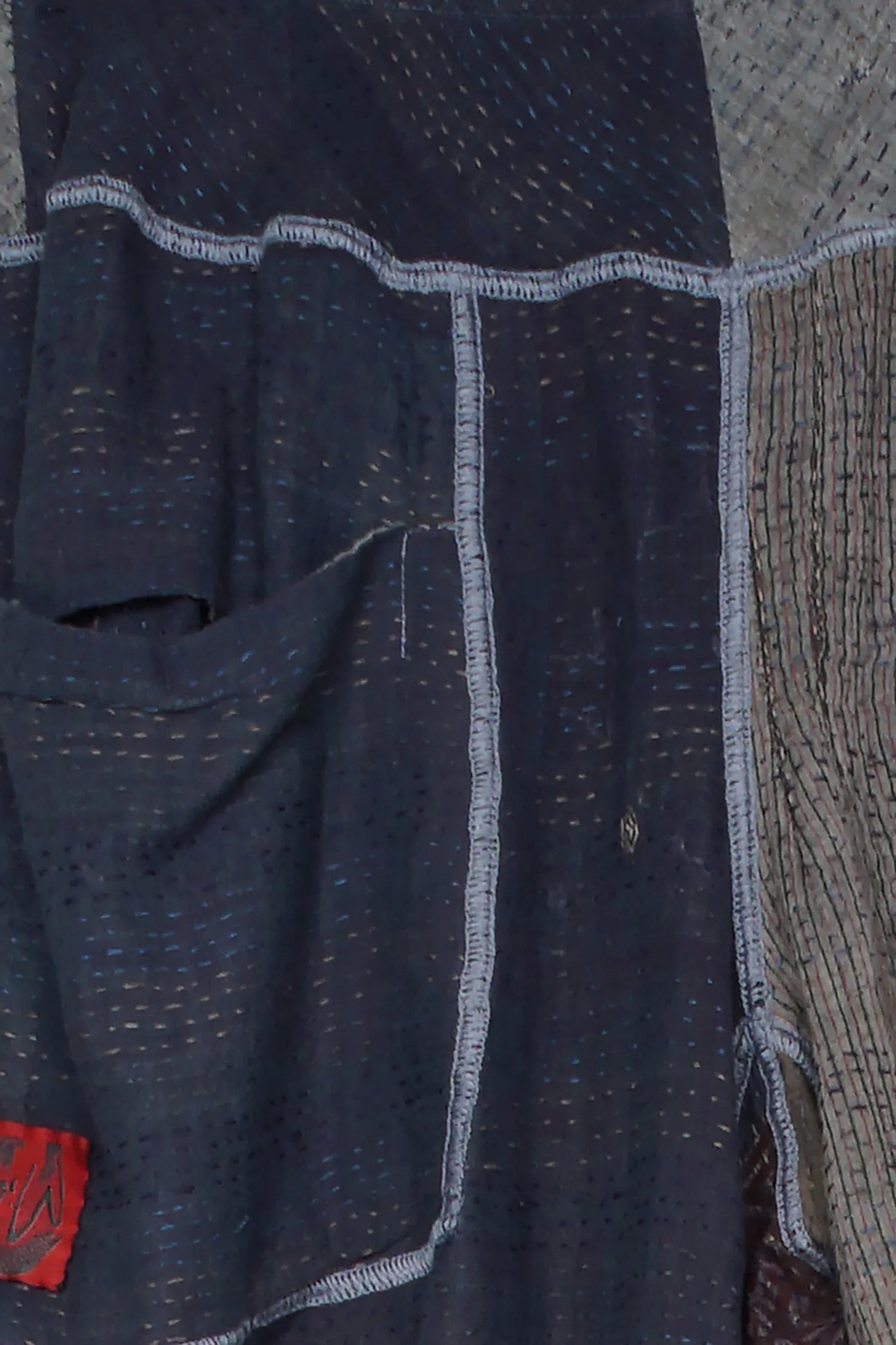 FRAYED PATCH KANTHA KNEE TUCKED PANTS - fi2625-gry -