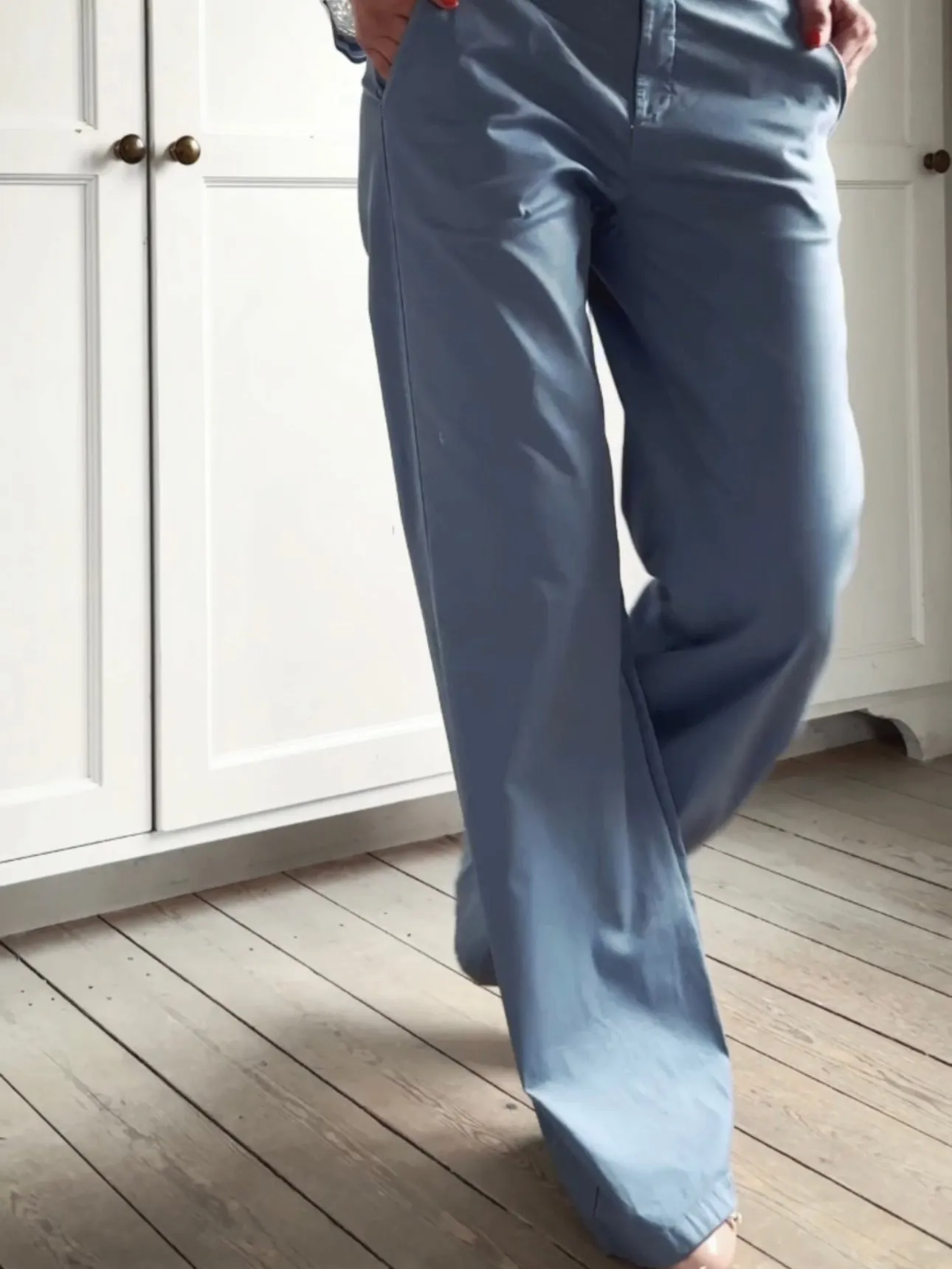 PANTS WITH ELASTIC WAISTBAND - LIGHT BLUE