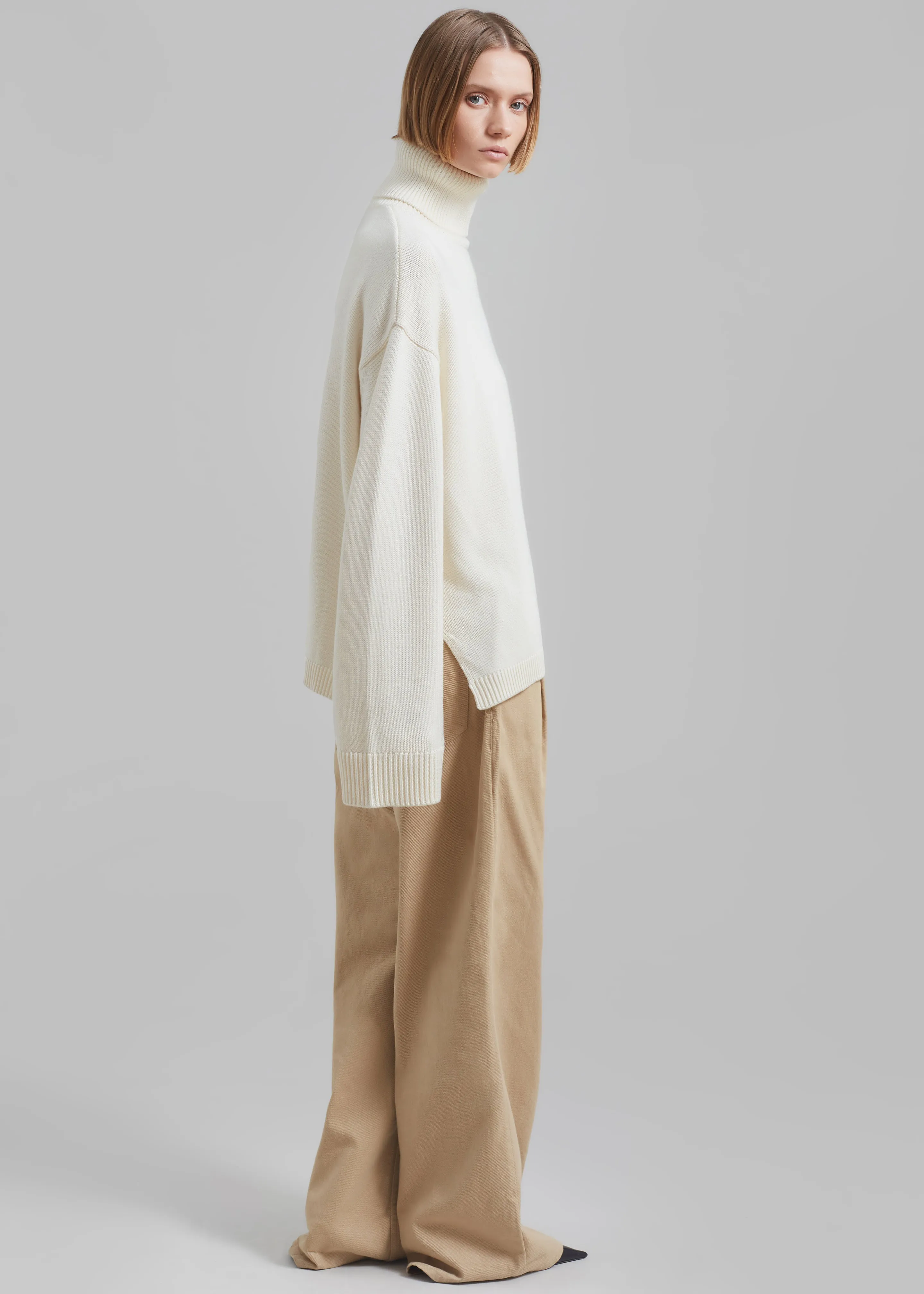 Rhea Trapeze Turtleneck - Ivory