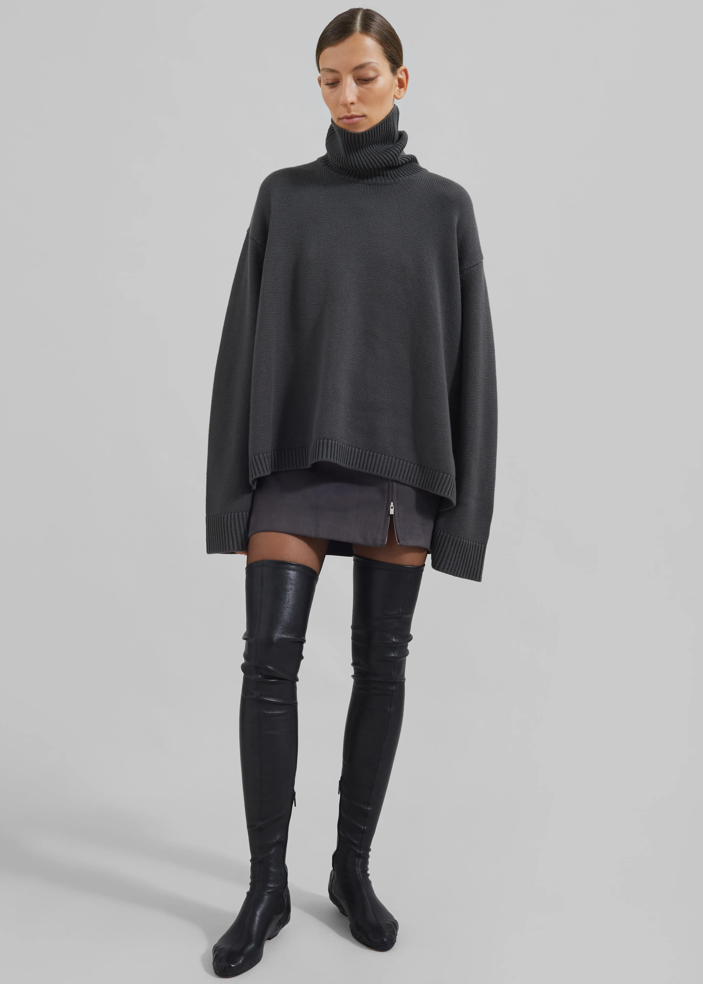 Rhea Trapeze Turtleneck - Light Khaki