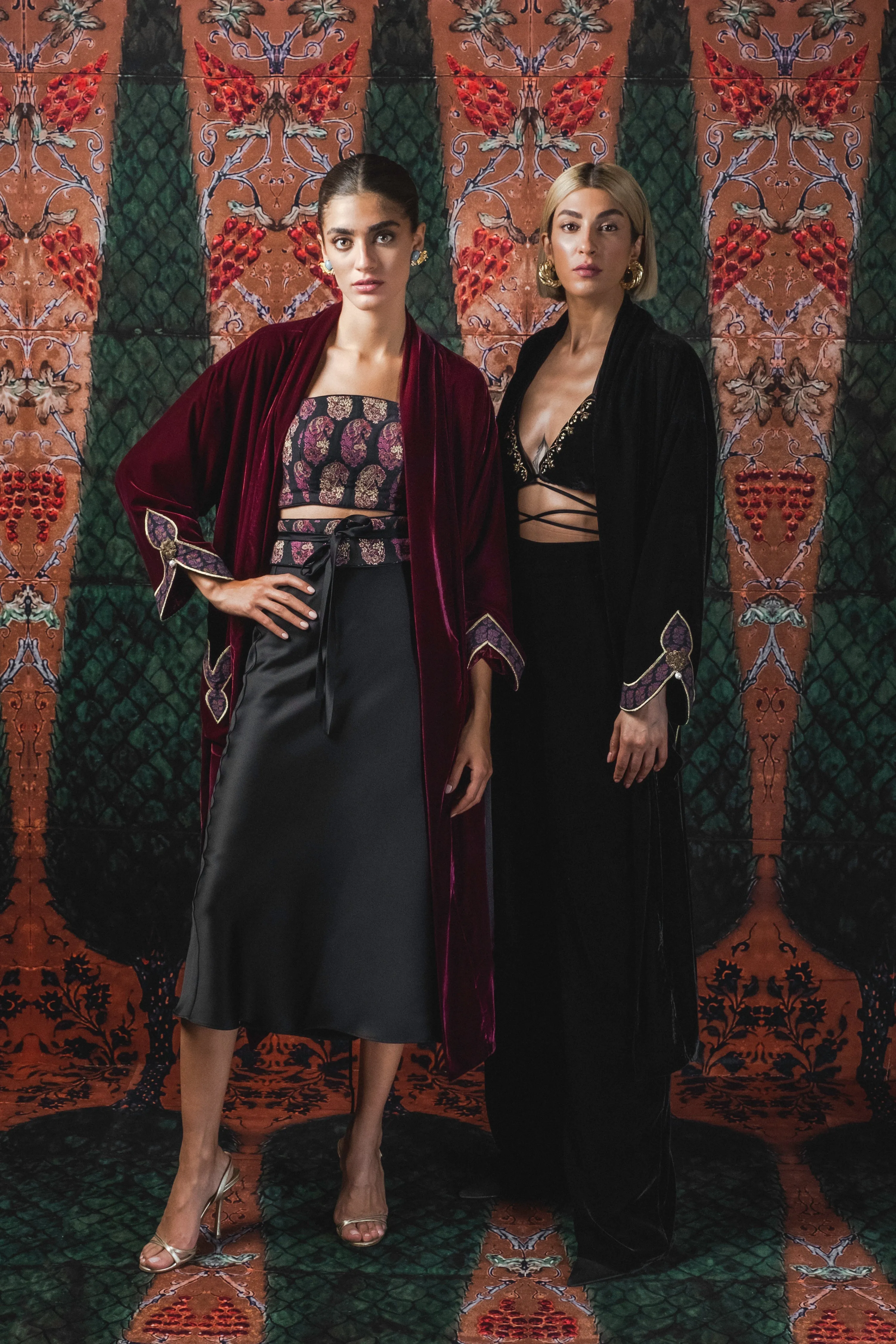 Termeh Robe - Burgundy