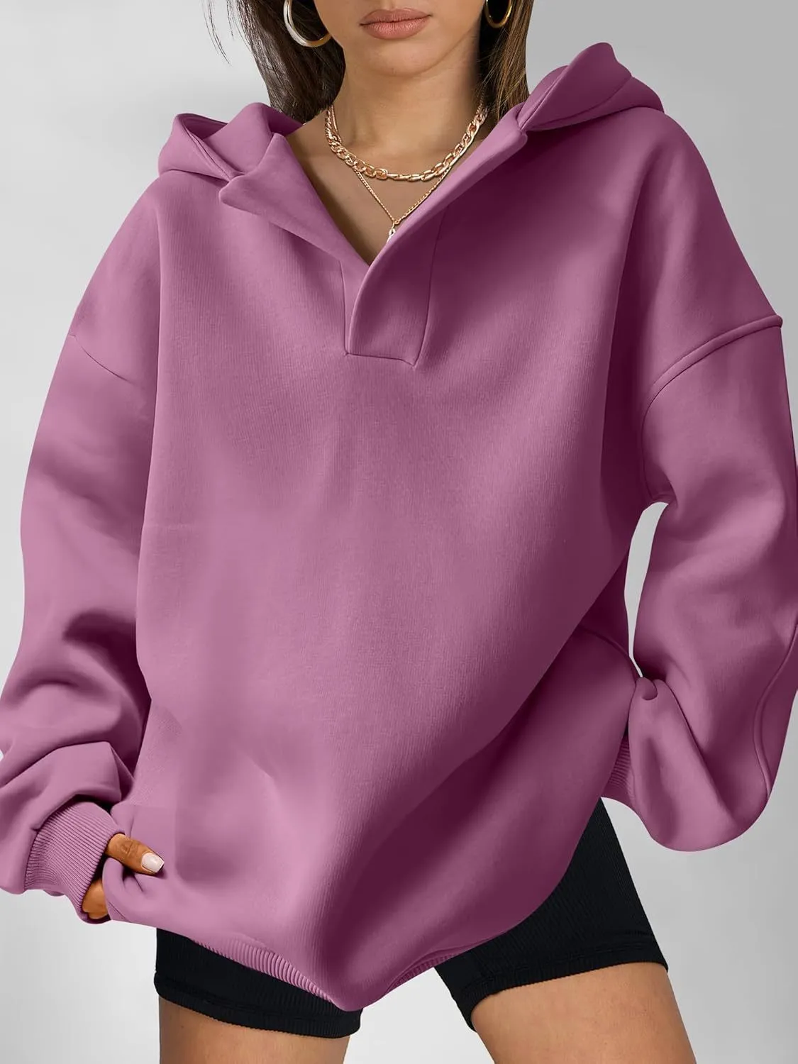Women's hooded Sweater
